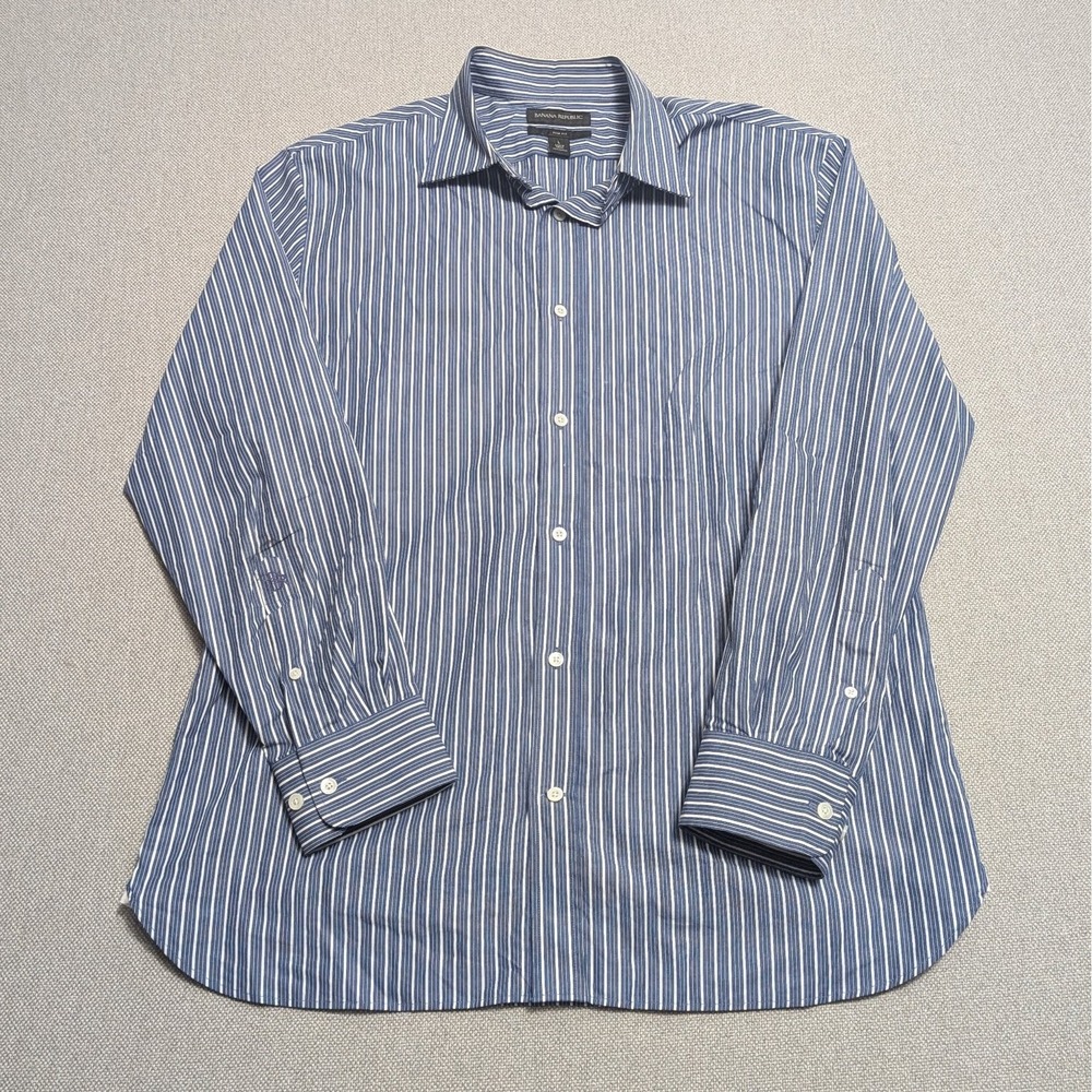 Banana Republic Dress Shirt Men's Blue White Stripe L Slim Fit 100% Cotton